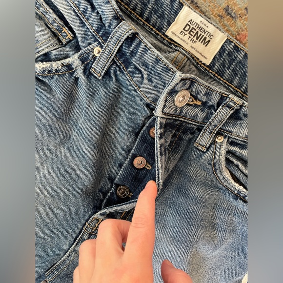 Zara High Rise Jeans - Picture 8 of 9